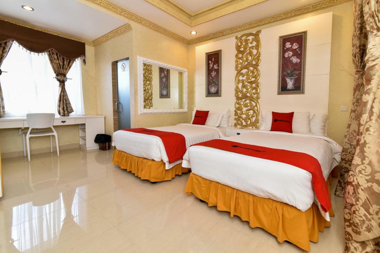 Reddoorz Plus Near Discovery Shopping Mall Bali Kuta Lombok Dış mekan fotoğraf